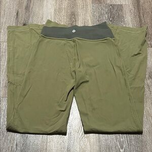 Lulu lemon Olive Green cross over Yoga Pants